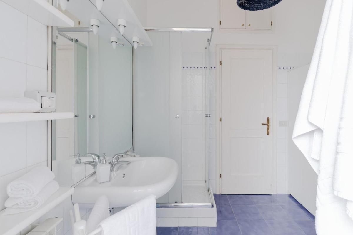 Casa Buonarroti, Rome, Center, Elegant And Quiet Apartment Rome