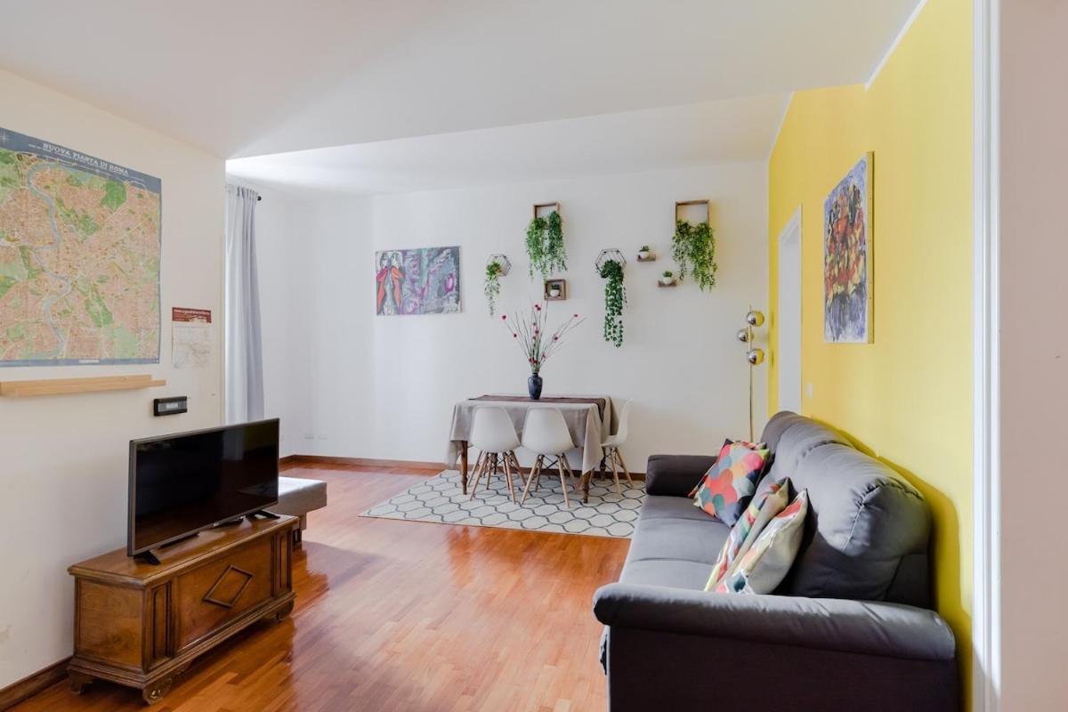 Casa Buonarroti, Rome, Center, Elegant And Quiet Appartement *