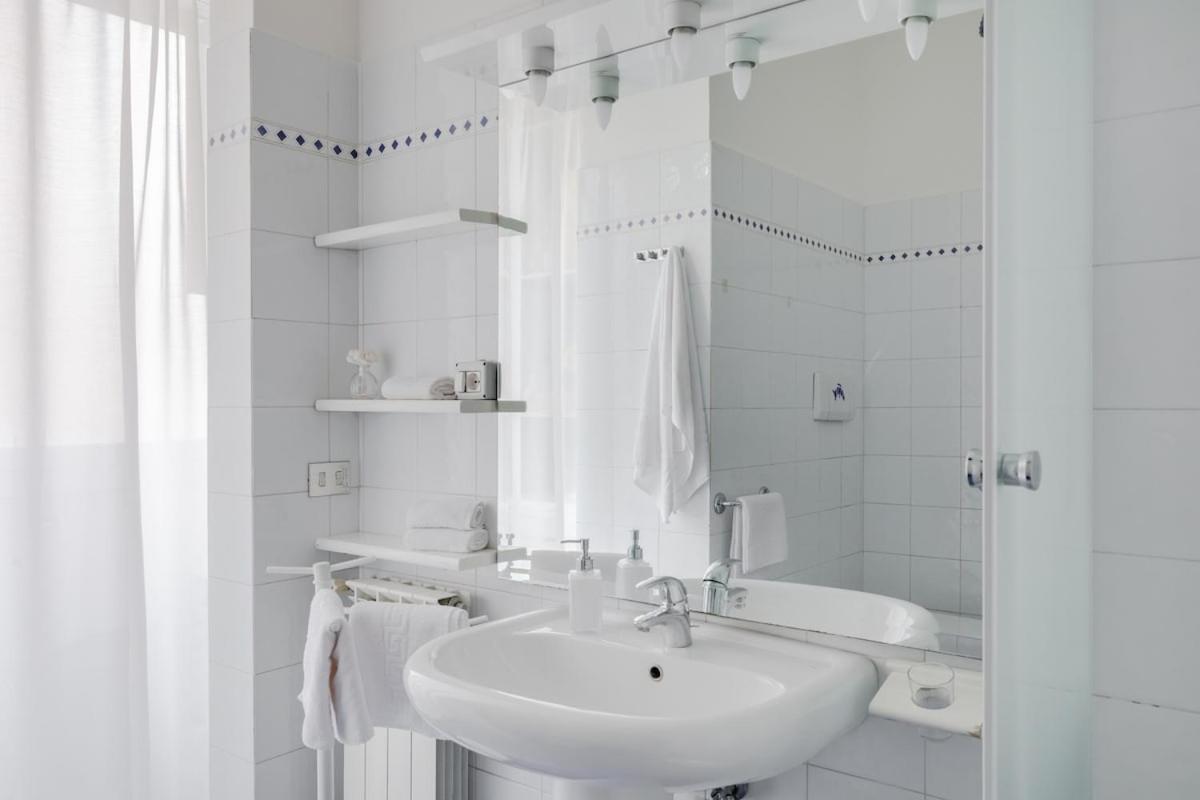 Casa Buonarroti, Rome, Center, Elegant And Quiet Appartement *